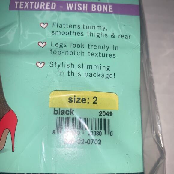 SPANX Assets by Sara Blakely Shaping Tights. Textured Wish Bone. Black. Size 2 - Picture 7 of 10